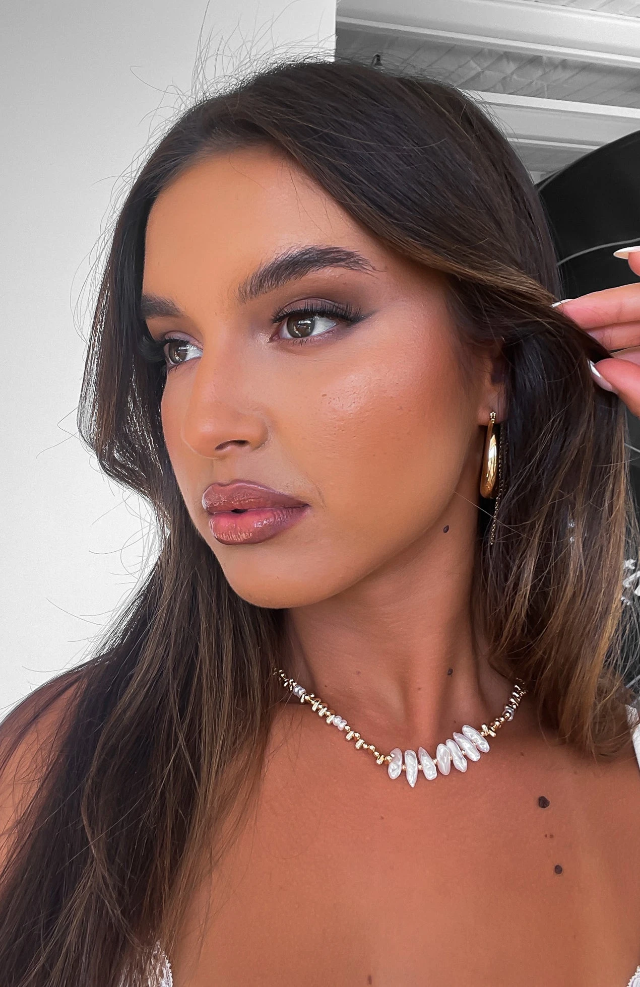 Arna Necklace Gold 3 Arna Necklace Gold