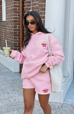 Comfort Club Lounge Shorts Bon Bon 13 Comfort Club Lounge Shorts Bon Bon -RD Style Shop COMFORT CLUB TEE COMFORT CLUB LOUNGE SHORTS 100823 01 a3ab3516 4f97 485f ab75 4adcaa072b64