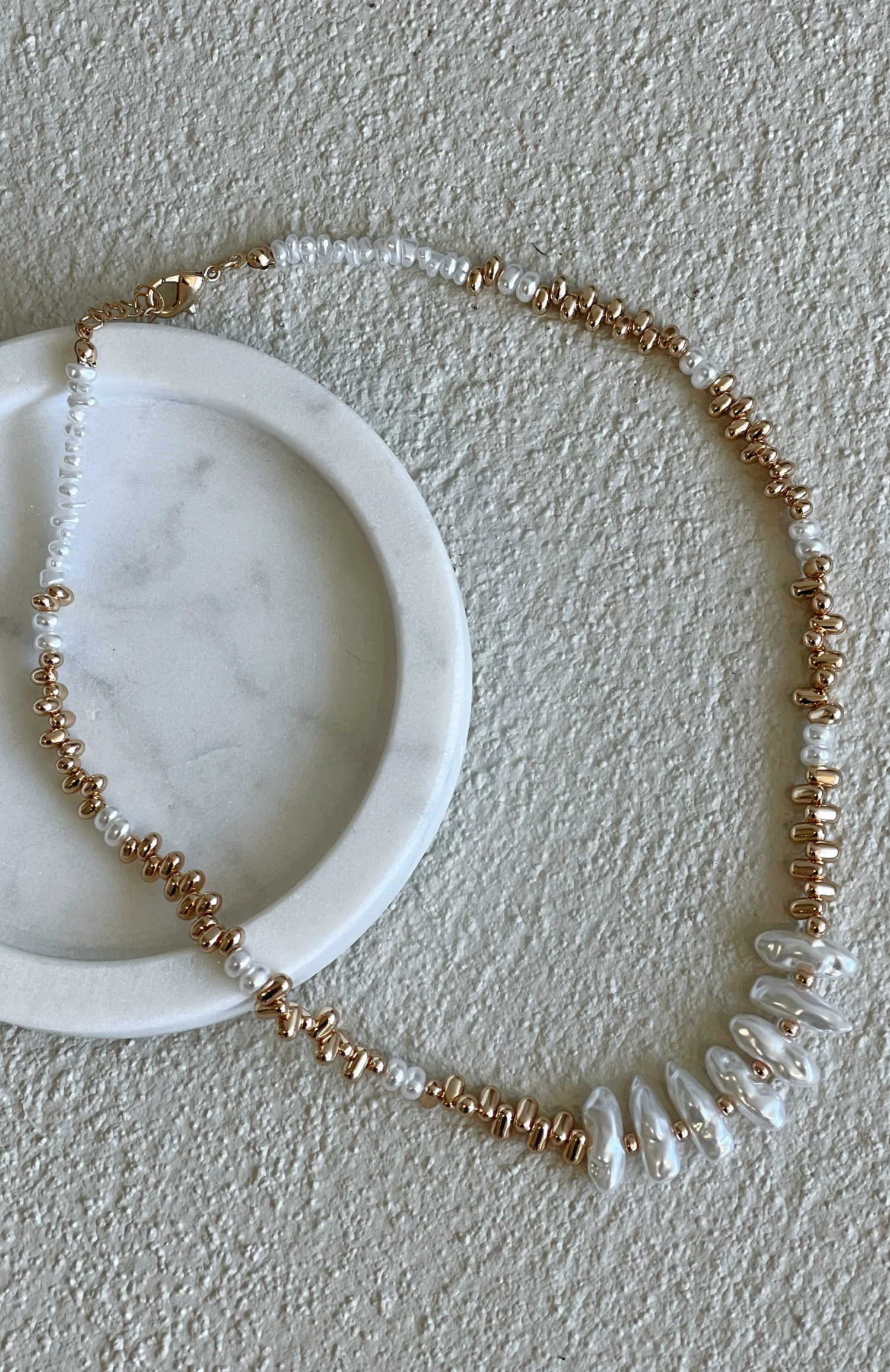 Arna Necklace Gold 4 Arna Necklace Gold - Image 2