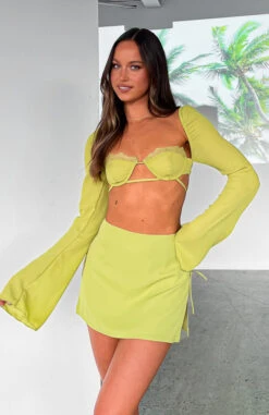 Level Up Long Sleeve Crop Matcha -RD Style Shop IMG 4805