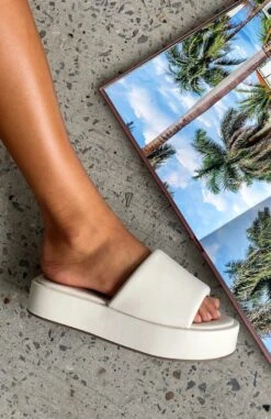 Matea Platform Slides Bone 9 Matea Platform Slides Bone -RD Style Shop MATE PLATFORM SLIDES280323 06