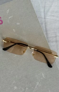 Mia Sunglasses Gold -RD Style Shop MIA SUNGLASSES1 31.1.23 004