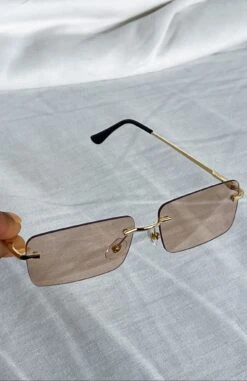 Mia Sunglasses Gold -RD Style Shop MIA SUNGLASSES1 31.1.23 005