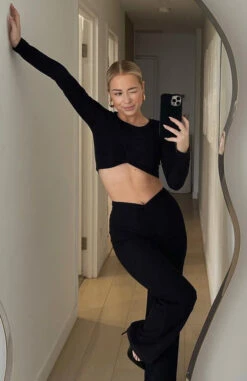 True Bliss Long Sleeve Crop Black 18 True Bliss Long Sleeve Crop Black -RD Style Shop Mad 83acd9d2 9511 4f2a be8c d7fd7762e0a5
