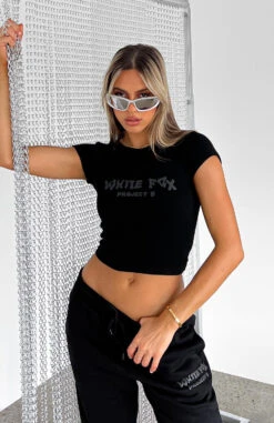 Project 5 Ribbed Baby Tee Ink 13 Project 5 Ribbed Baby Tee Ink -RD Style Shop PROJECT 5 RIBBED BABY TEE SWEATPANTS INK 060922 03