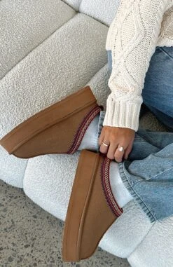 Tazmin Platform Snug Boots Chestnut -RD Style Shop TAZMIN PLATFORM SNUG BOOTS 23.05.23 03